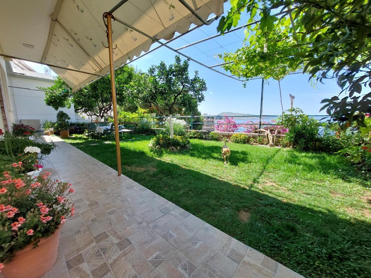 The Sun House Sarande Exterior photo
