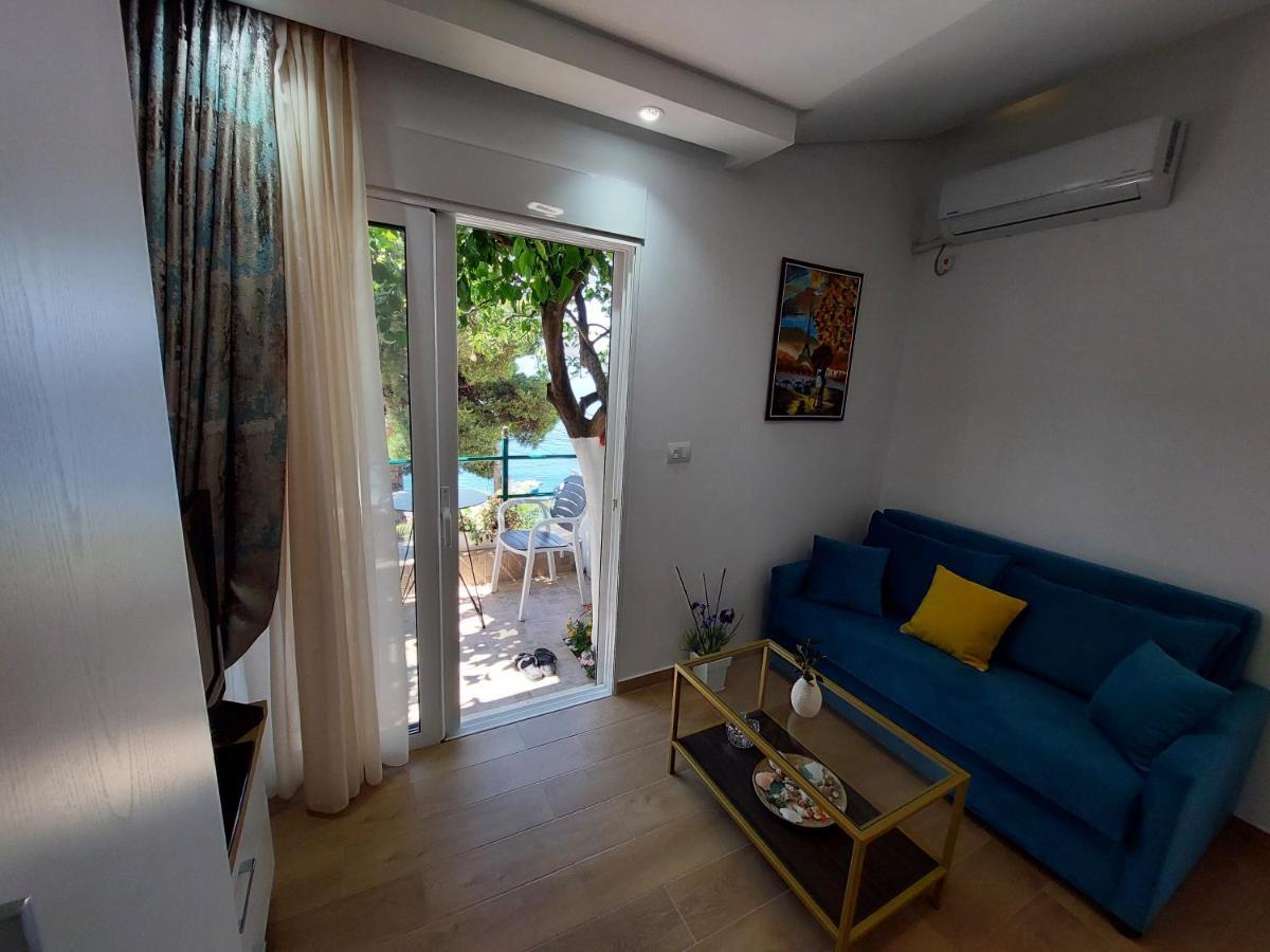 The Sun House Sarande Exterior photo