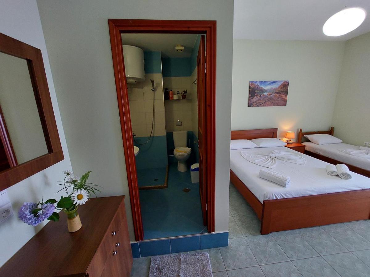 The Sun House Sarande Exterior photo