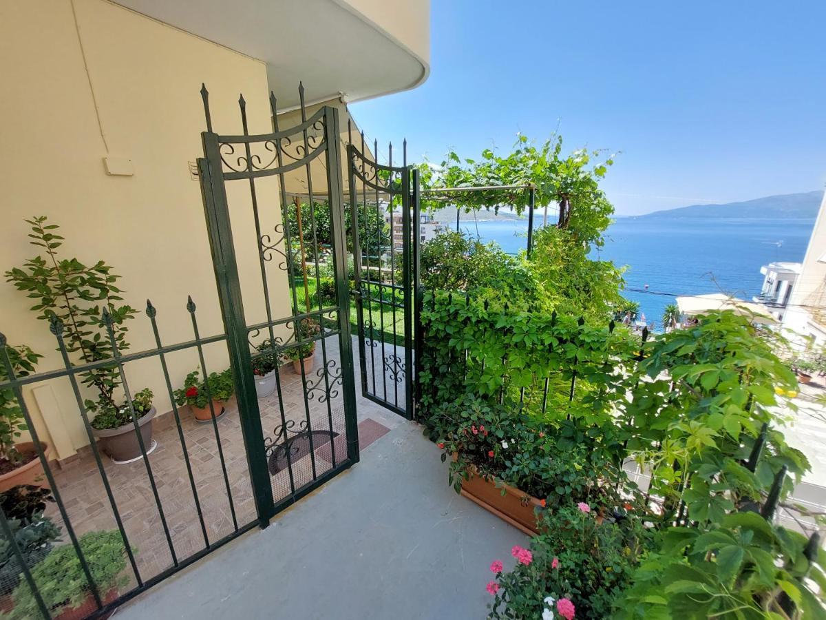 The Sun House Sarande Exterior photo