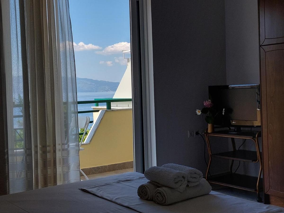 The Sun House Sarande Exterior photo